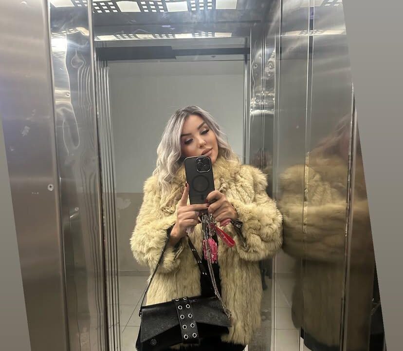 Yenisahra escort bayan Alina rus escort 2026 gerçek fotoğraflı